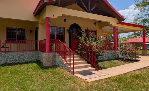 House in San Ignacio, Cayo District, Belize 1