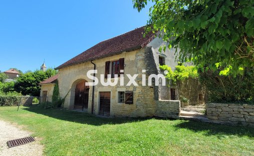 Haus in Lons-le-Saunier, Bourgogne-Franche-Comté, Frankreich 1