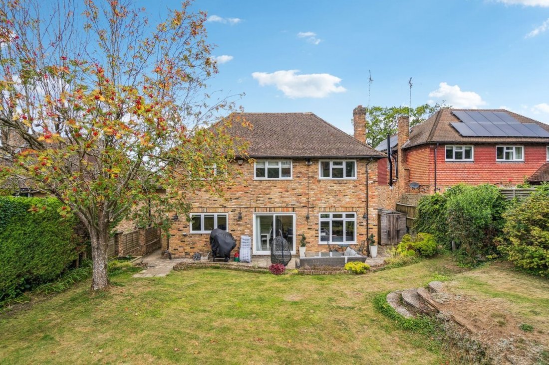 House in Chalfont Saint Peter, England 2 - 18665755
