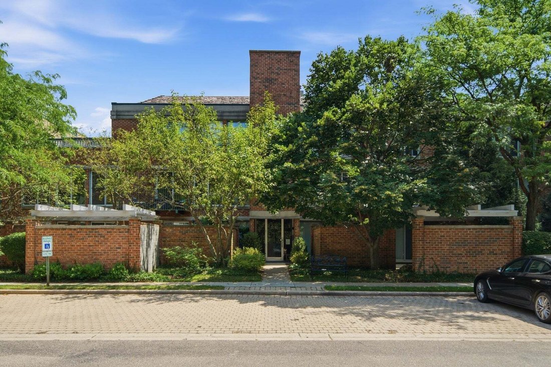 Condo in Winnetka, Illinois, United States 1 - 18670796