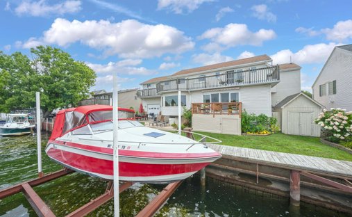 House in St. Clair Shores, Michigan, United States 1