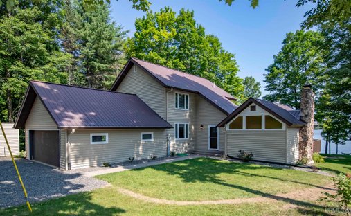 Haus in Iron River, Michigan, Vereinigte Staaten 1