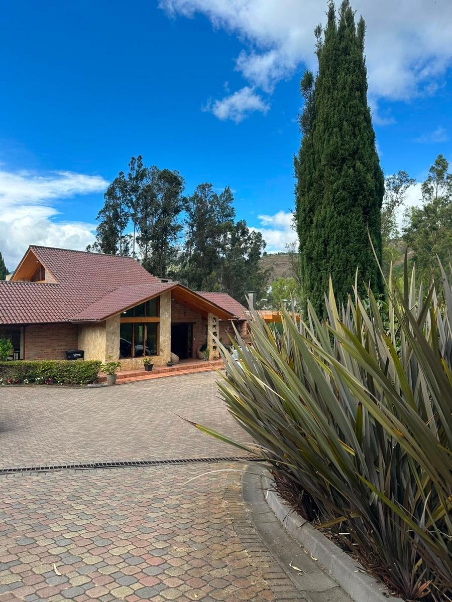 House in Chordeleg, Azuay, Ecuador 1 - 18661586