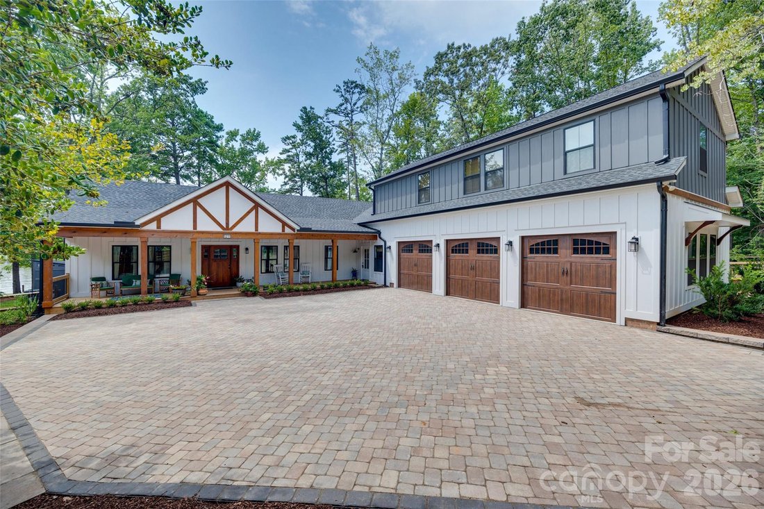 House in Clover, South Carolina, United States 3 - 18663262