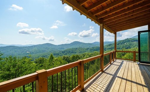 House in Blairsville, Georgia, United States 1