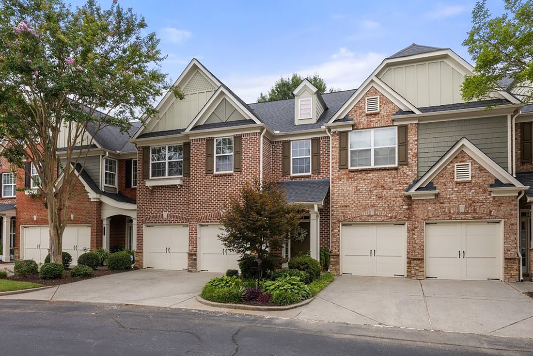 Townhouse in Roswell, Georgia, United States 1 - 18666446