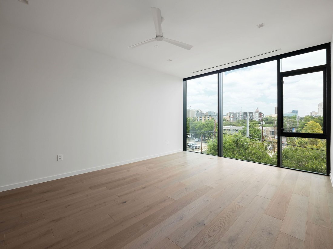 Condo in Austin, Texas, United States 2 - 18666483