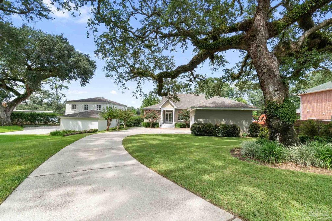 House in Pensacola, Florida, United States 1 - 18665319