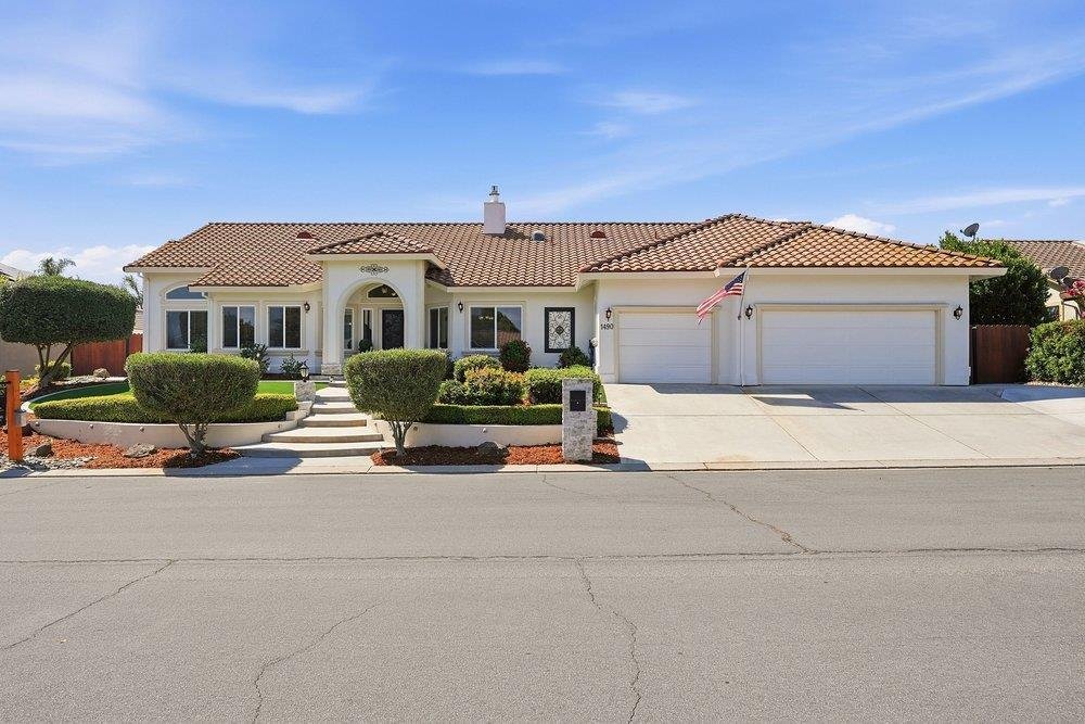 House in Hollister, California, United States 2 - 18666943