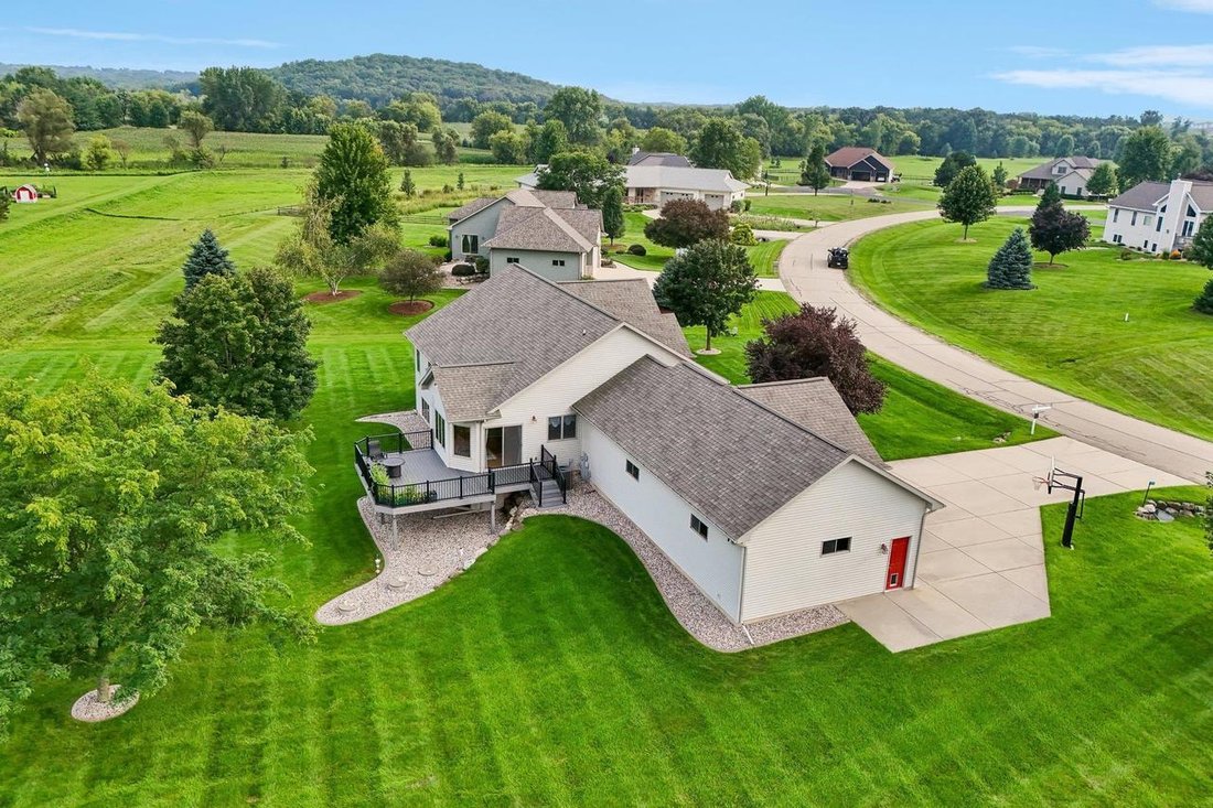 House in Sun Prairie, Wisconsin, United States 4 - 18668819