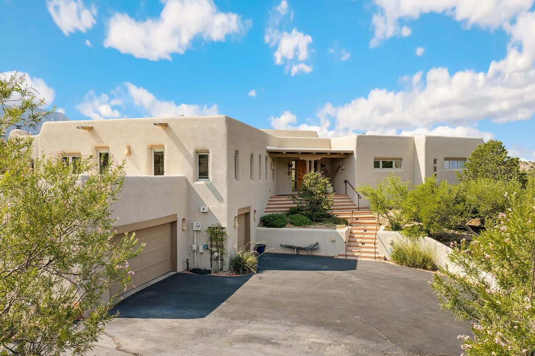 House in Placitas, New Mexico, United States 4 - 18668975