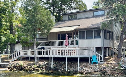 House in Lake Ozark, Missouri, United States 1