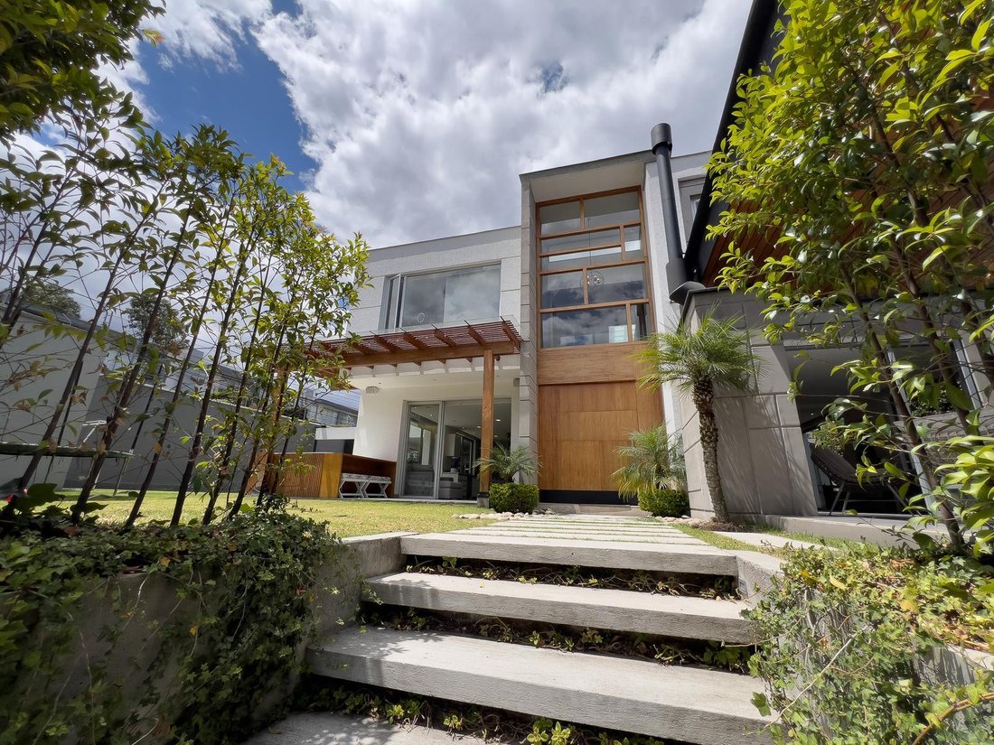 House in Quito, Pichincha, Ecuador 1 - 18660227