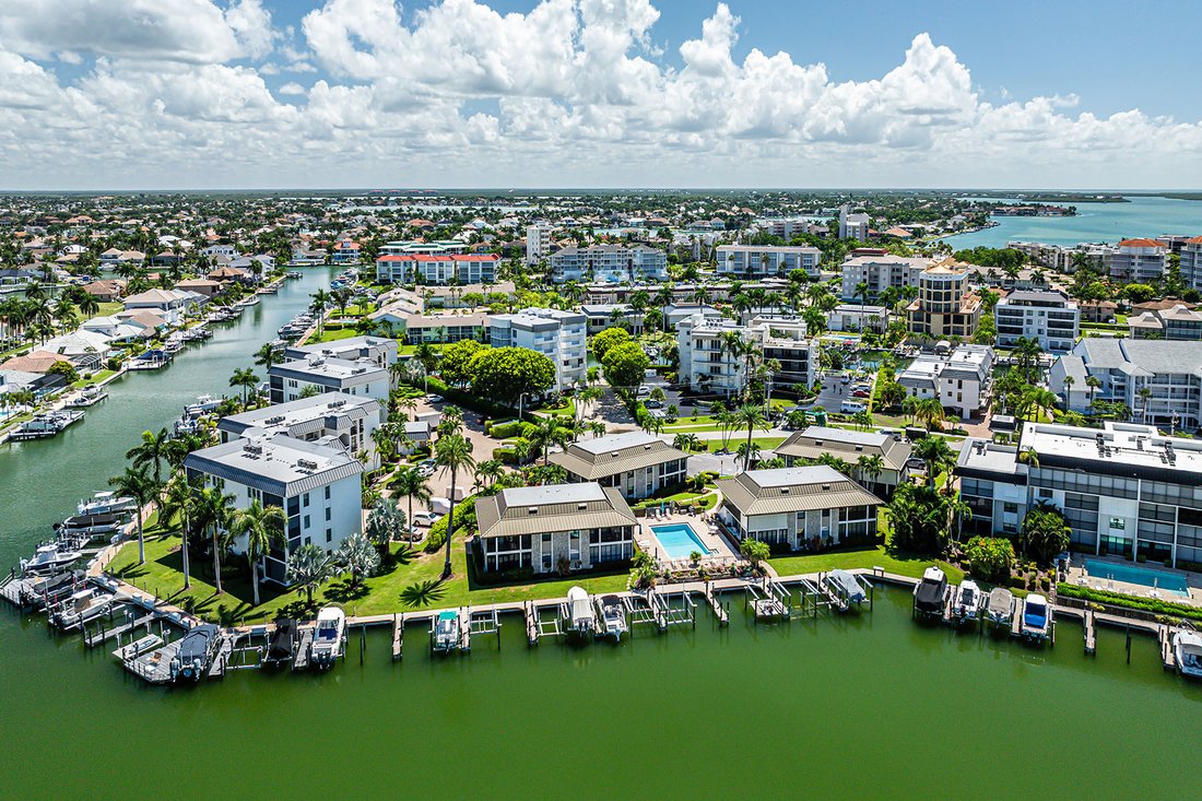 Condo in Marco Island, Florida, United States 4 - 18666450