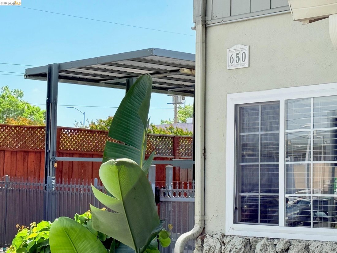 Condo in San Leandro, California, United States 4 - 18668586