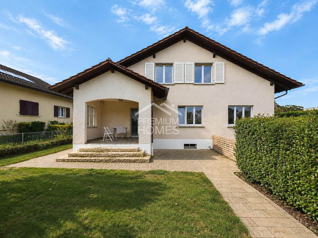 House in Lenzburg, Aargau, Switzerland 1 - 18661995