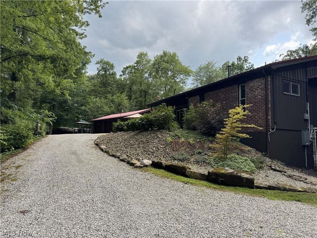House in West Farmington, Ohio, United States 2 - 18668911