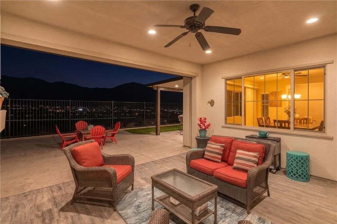 House in Corona, California, United States 3 - 18666177