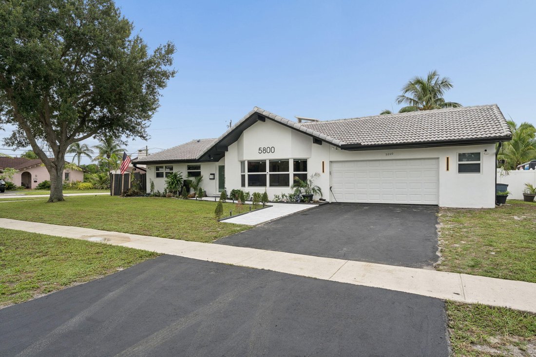House in Plantation, Florida, United States 1 - 18666020