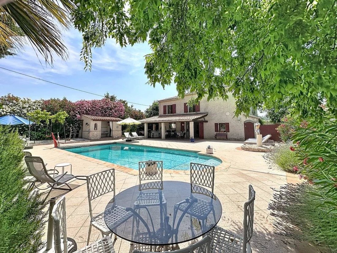Villa in Carnoules, Provence-Alpes-Côte d'Azur, France 1 - 18295718
