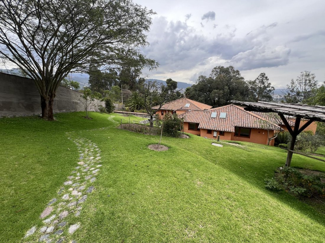 House in Quito, Pichincha, Ecuador 3 - 18661575