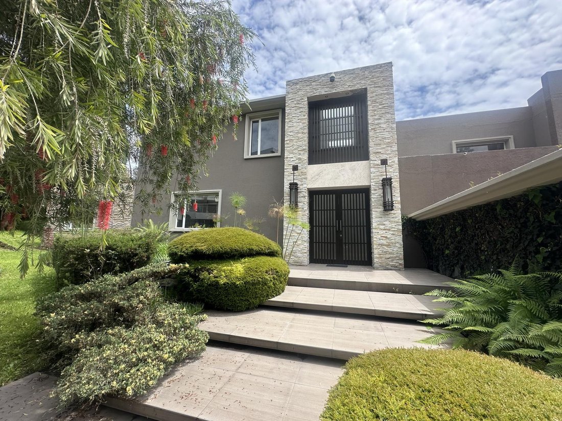 House in Quito, Pichincha, Ecuador 1 - 18661487
