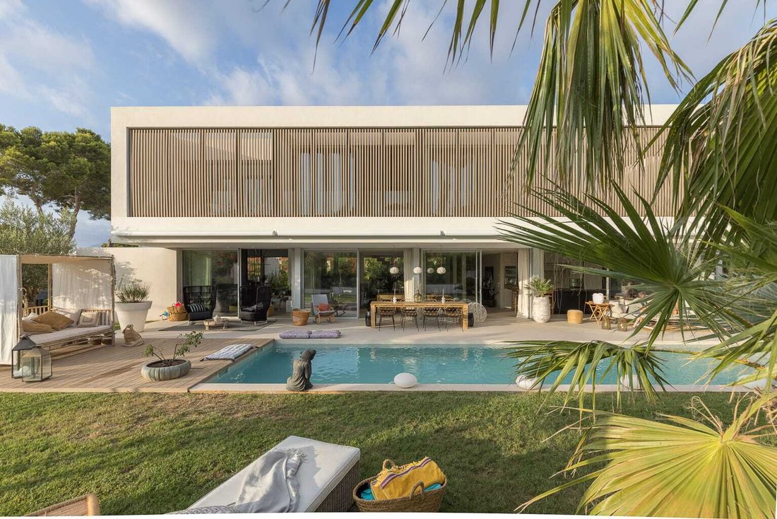 Villa in Santa Ponsa, Balearic Islands, Spain 1 - 18667824