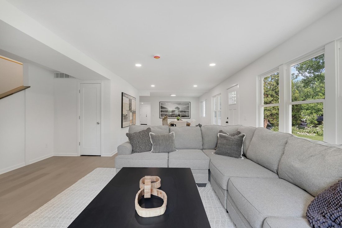 House in Minneapolis, Minnesota, United States 3 - 18664406