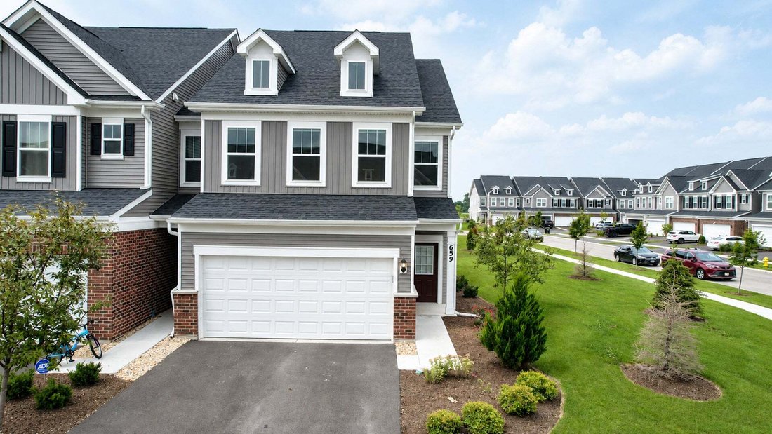 Townhouse in Bolingbrook, Illinois, United States 1 - 18663396