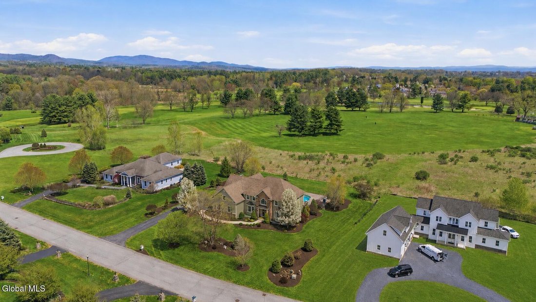 House in Queensbury, New York, United States 3 - 18667719