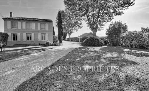 Casa en Saint-Sulpice-de-Faleyrens, Nueva Aquitania, Francia 1