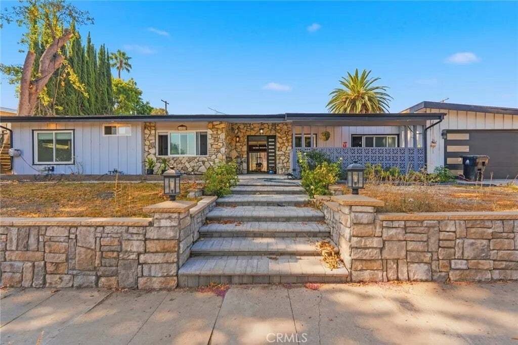 House in Los Angeles, California, United States 1 - 18663914