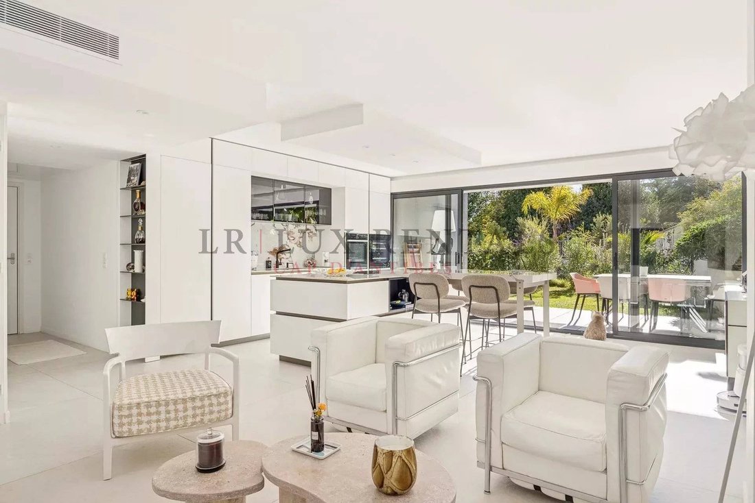 Apartment in Fontmerle, Antibes, France 3 - 17543396