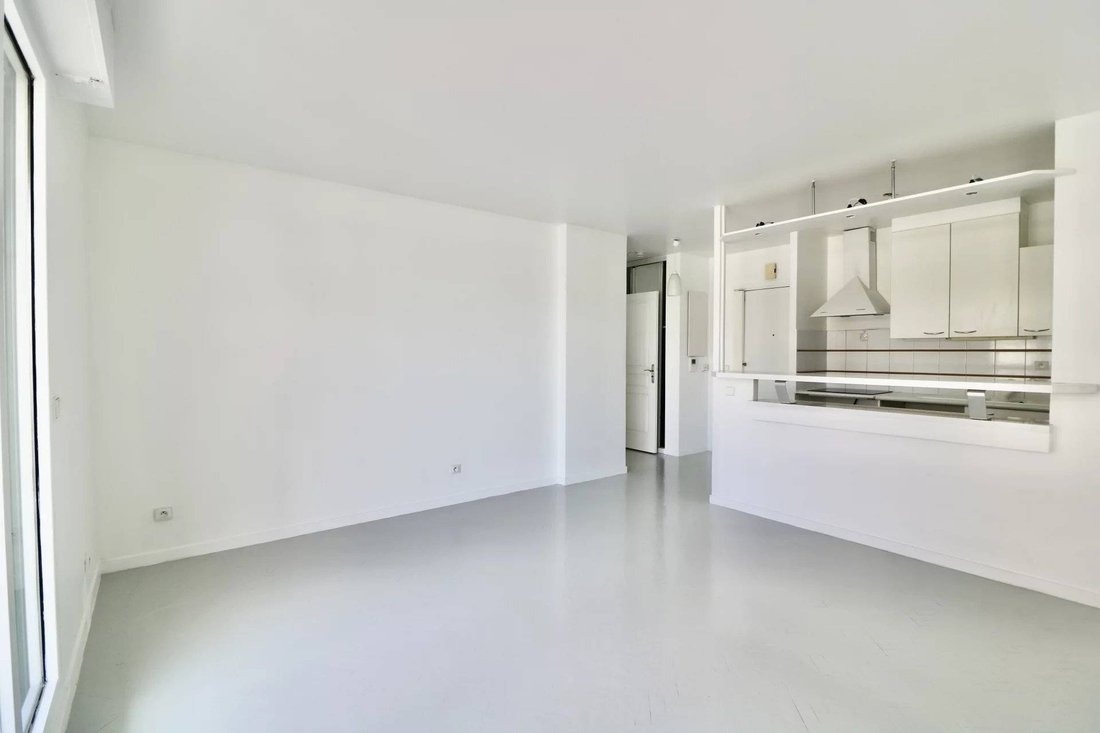 Apartment in Reine-Mairie, Boulogne-Billancourt, France 2 - 15869619