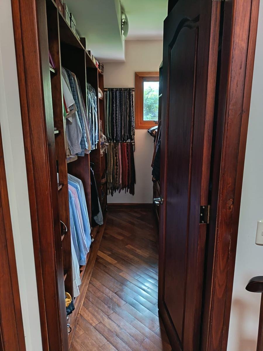 House in Quito, Pichincha, Ecuador 5 - 18660514