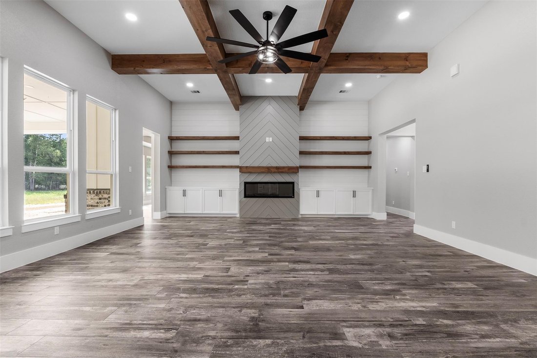 House in Cleveland, Texas, United States 4 - 18669427