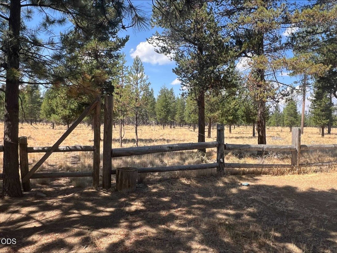 Casa en La Pine, Oregón, Estados Unidos 2 - 17259789