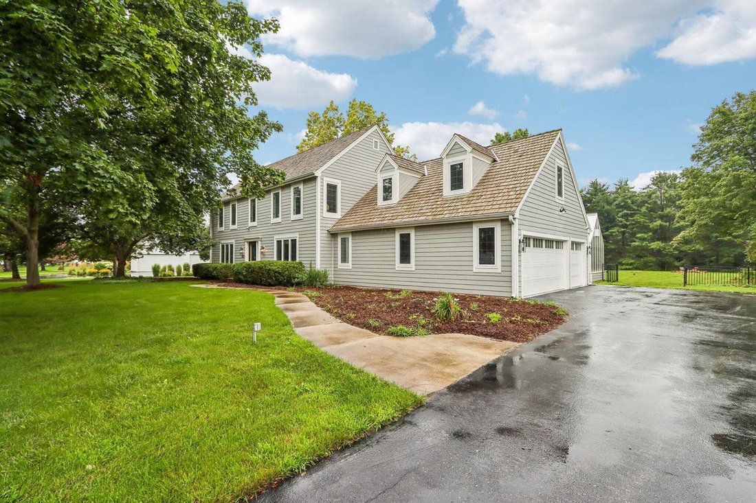 House in Delafield, Wisconsin, United States 3 - 18656427