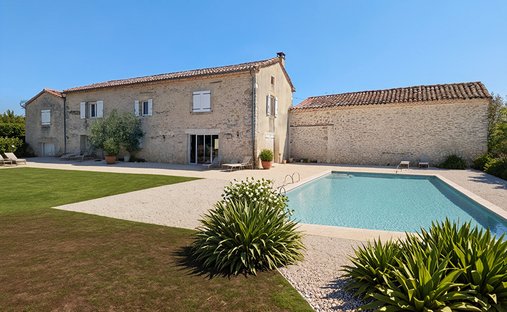 Villa in Fenols, Occitania, France 1