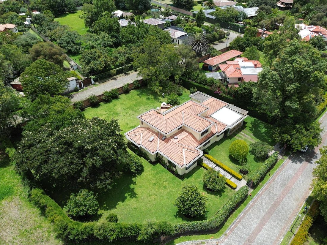 House in Quito, Pichincha, Ecuador 3 - 18660506