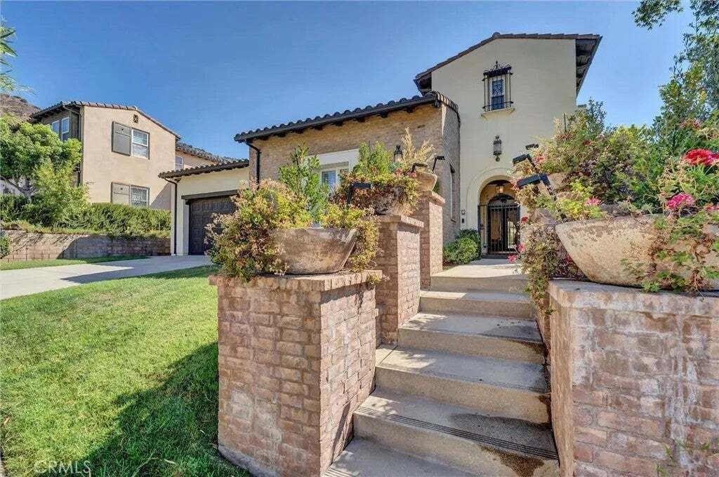 House in Azusa, California, United States 1 - 18670814