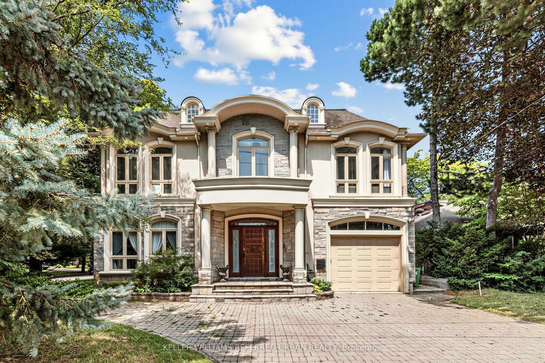 House in Toronto, Ontario, Canada 1 - 18663344