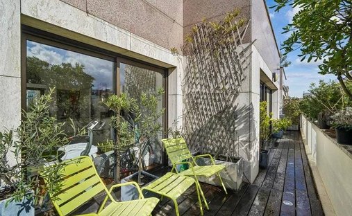 Apartment in La Plaine des Sablons, Neuilly-sur-Seine, France 1