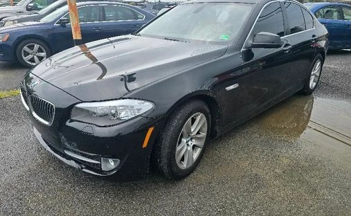 2012 BMW 5 Series 528i Sedan 4D in Martinsburg, WV, United States 1