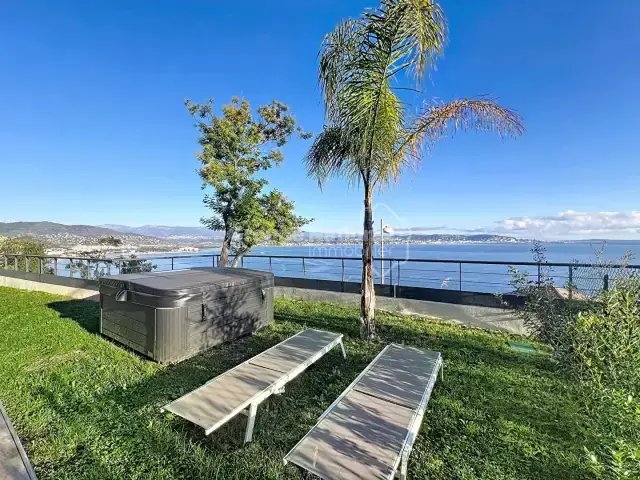 Apartment in Théoule-sur-Mer, Provence-Alpes-Côte d'Azur, France 3 - 16918588