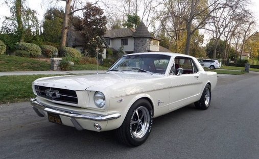 1965 Ford Mustang in Glendale, United States 1
