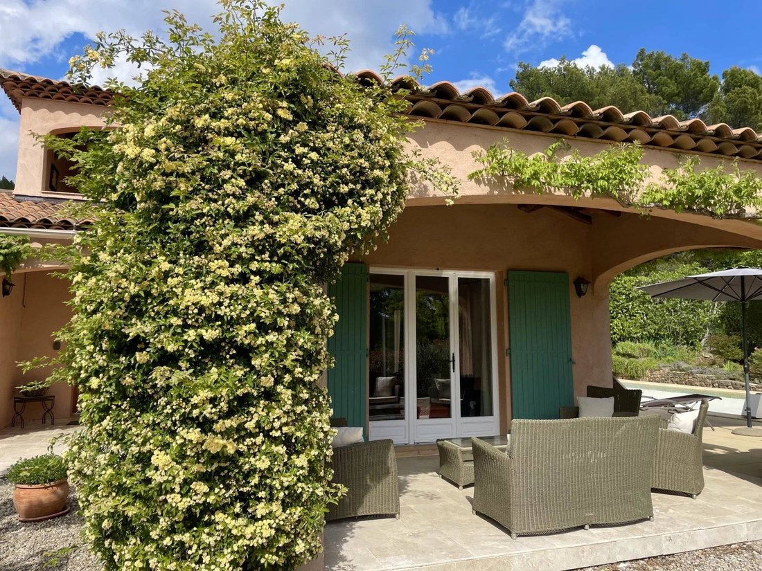 House in Tourtour, Provence-Alpes-Côte d'Azur, France 2 - 16575961
