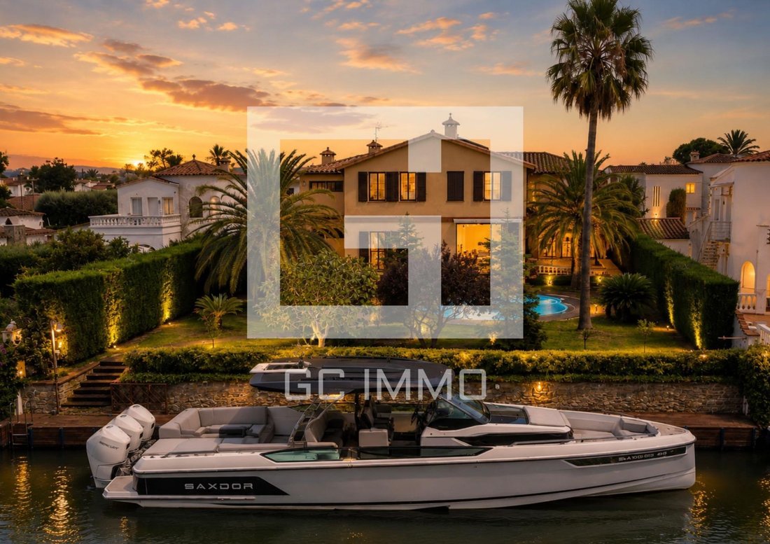 House in Empuriabrava, Catalonia, Spain 1 - 18666607