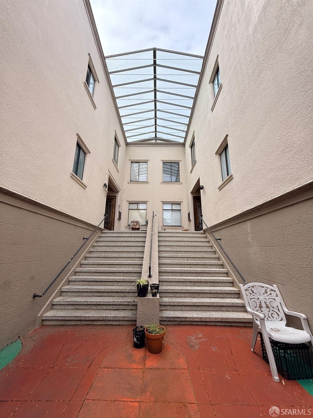 San Francisco, California, United States 5 - 18662701