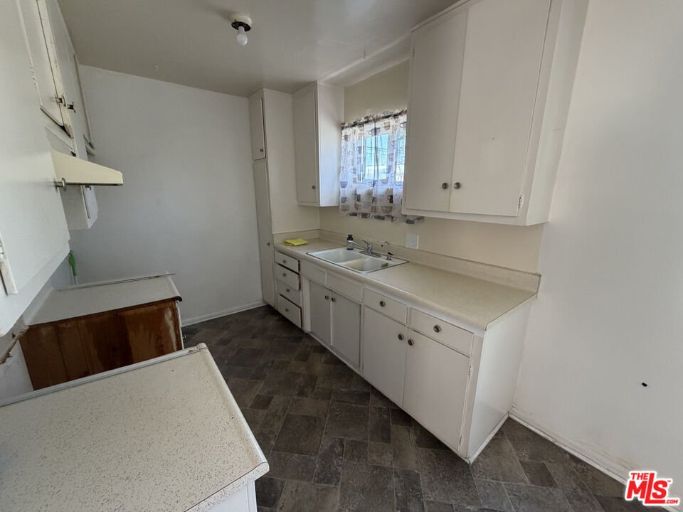 Condo in Santa Monica, California, United States 5 - 18669471